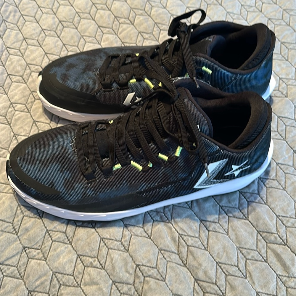 Gently used Converse basketball shoes